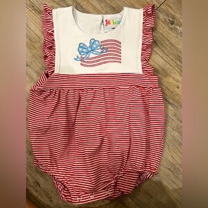 GUC jellybean Pima cotton bubble with embroidered bow and flag